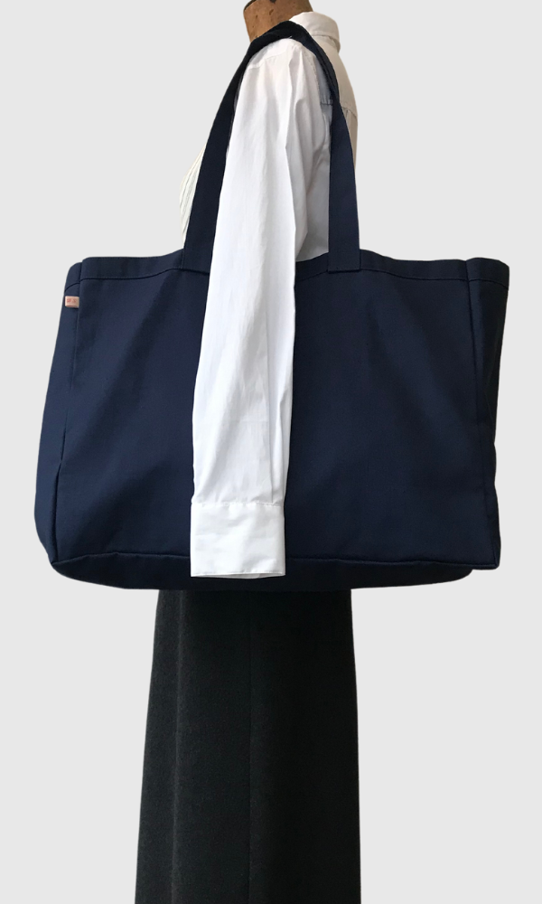 TOTE IN NAVY COTTON DRILL