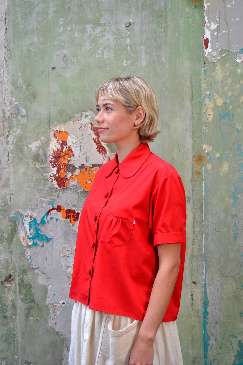 ROUND COLLARED SHIRT WITH COVERED BUTTONS - RED – DRESSMITH